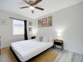 Modern Bayshore Home 50